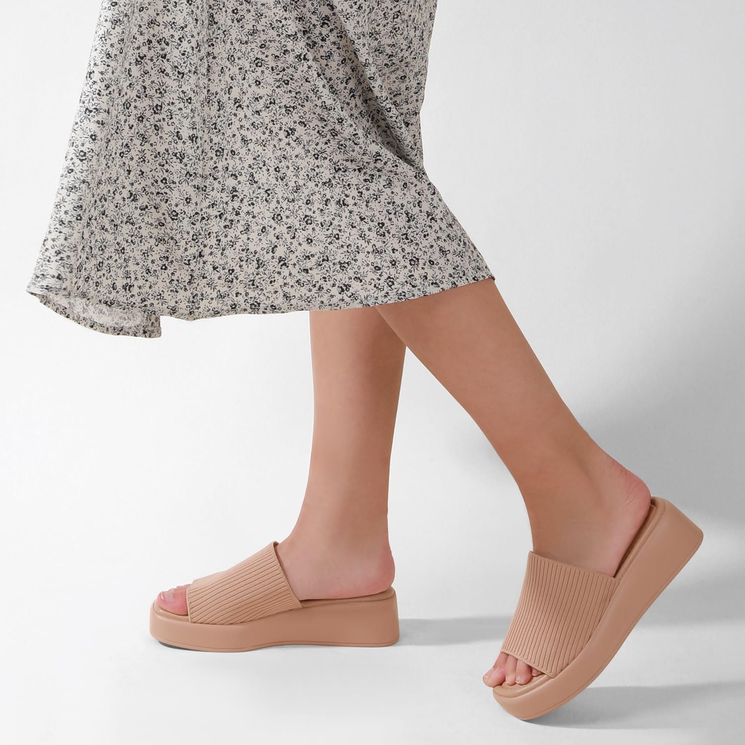 Comfy Pink Platform Slides W/ Soft Foam, Size 6 - Women's Backless Sandals