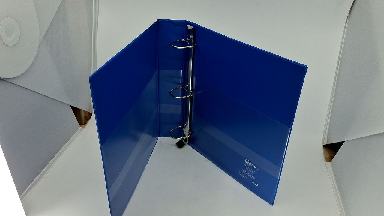 Avery Heavy-Duty Binder with 1.5-Inch One Touch EZD Ring, Blue (79885)
