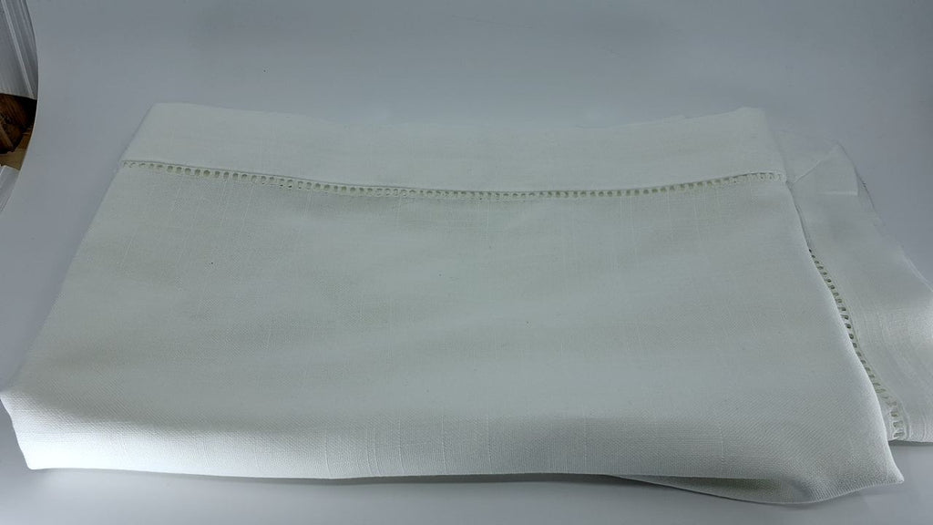 Saro Lifestyle Hemstitched Border Table Runner, White, 16"x120"