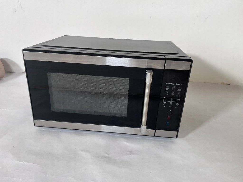 Hamilton Beach 1.1 Cu Ft Countertop Microwave Oven in Stainless