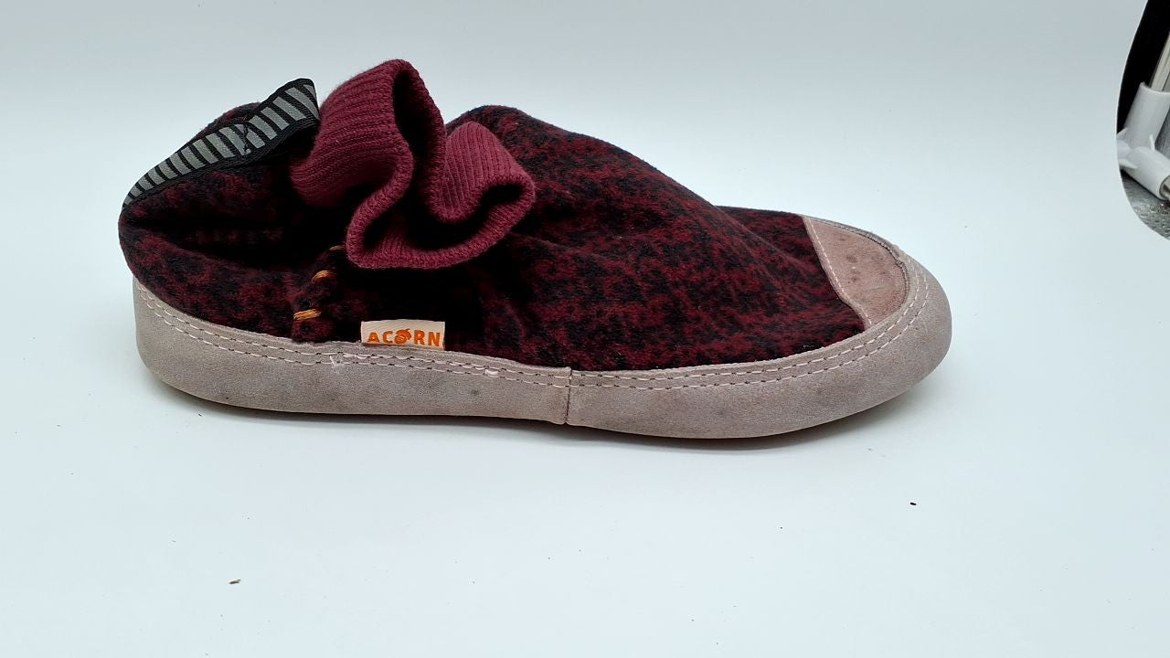 Acorn Unisex Polar Pair Ankle Fleece Slipper Sock, Garnet, 5.5-7 US Women