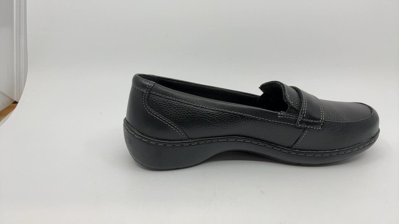 Clarks womens Cora Daisy Loafer, Black Tumbled Leather, 7.5 US