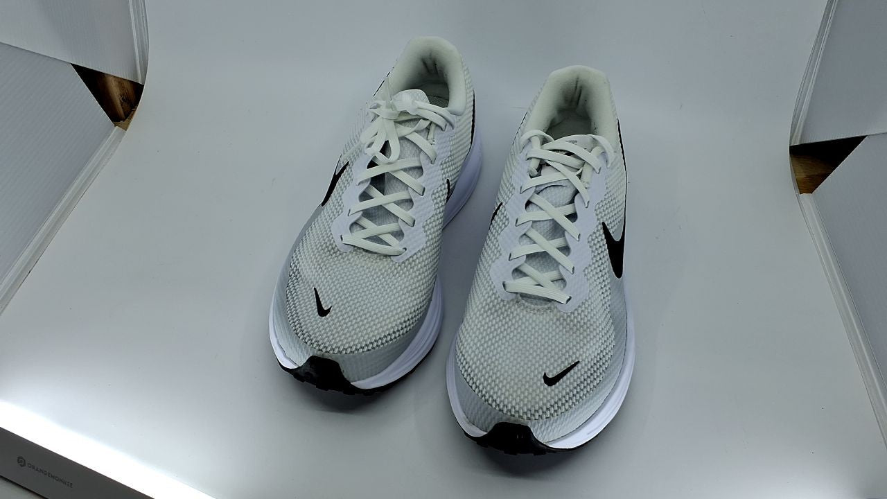 Nike Men's Revolution 8 Road Running Shoes, White/Black-Pure Platinum, 11