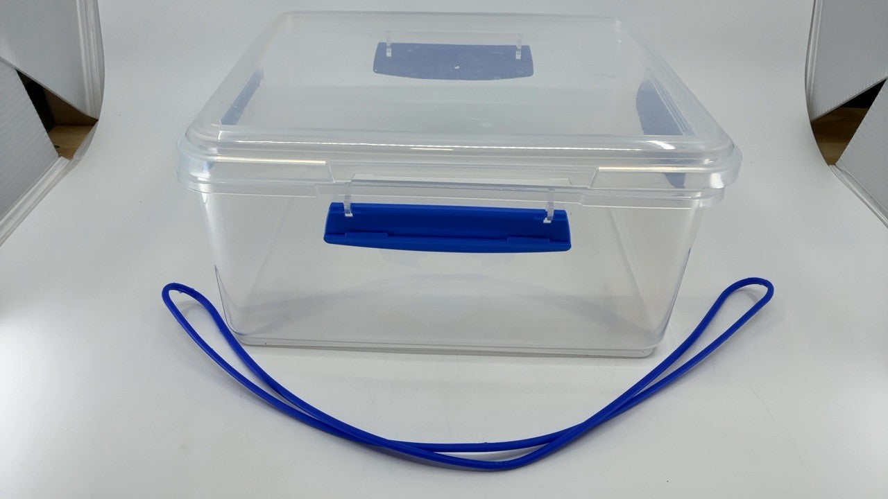 5L Sistema KLIP IT Food Storage Container, Stackable, Clear w/ Blue Clips