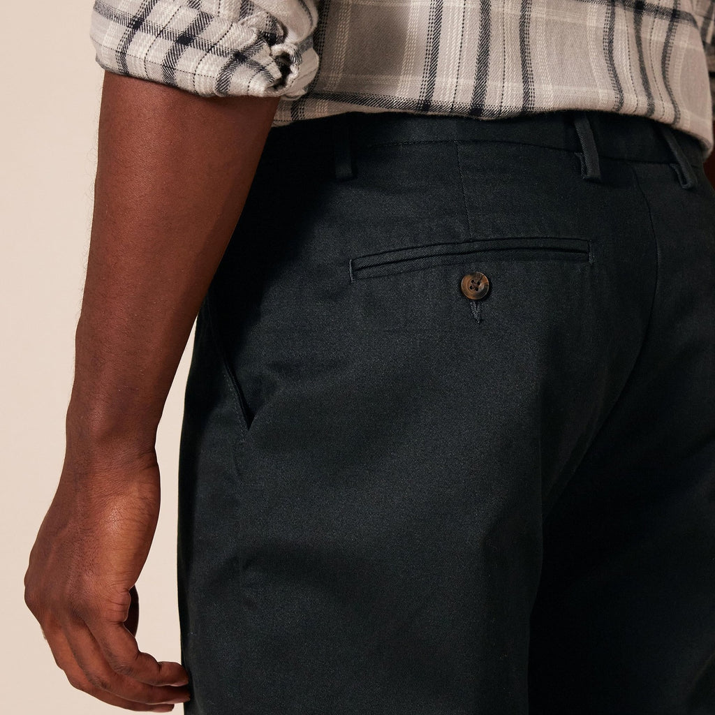 Men's Black Chino Pant, Classic-Fit, 34W x 30L, Wrinkle-Resistant