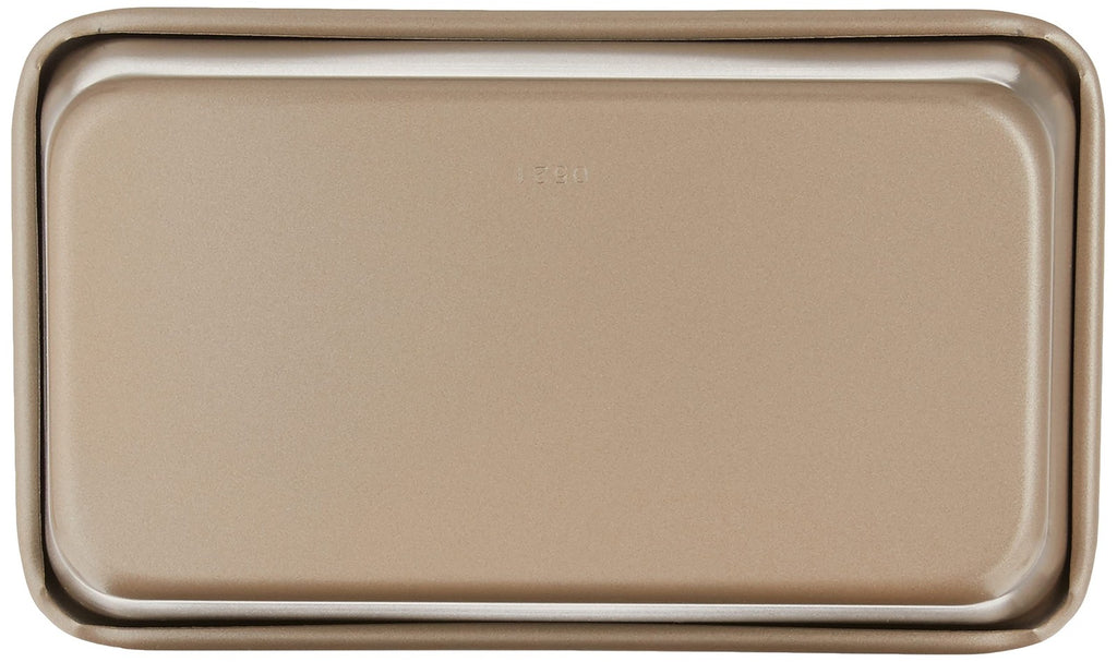 Cuisinart 9-Inch Chef's Classic Nonstick Bakeware Loaf Pan, Champagne