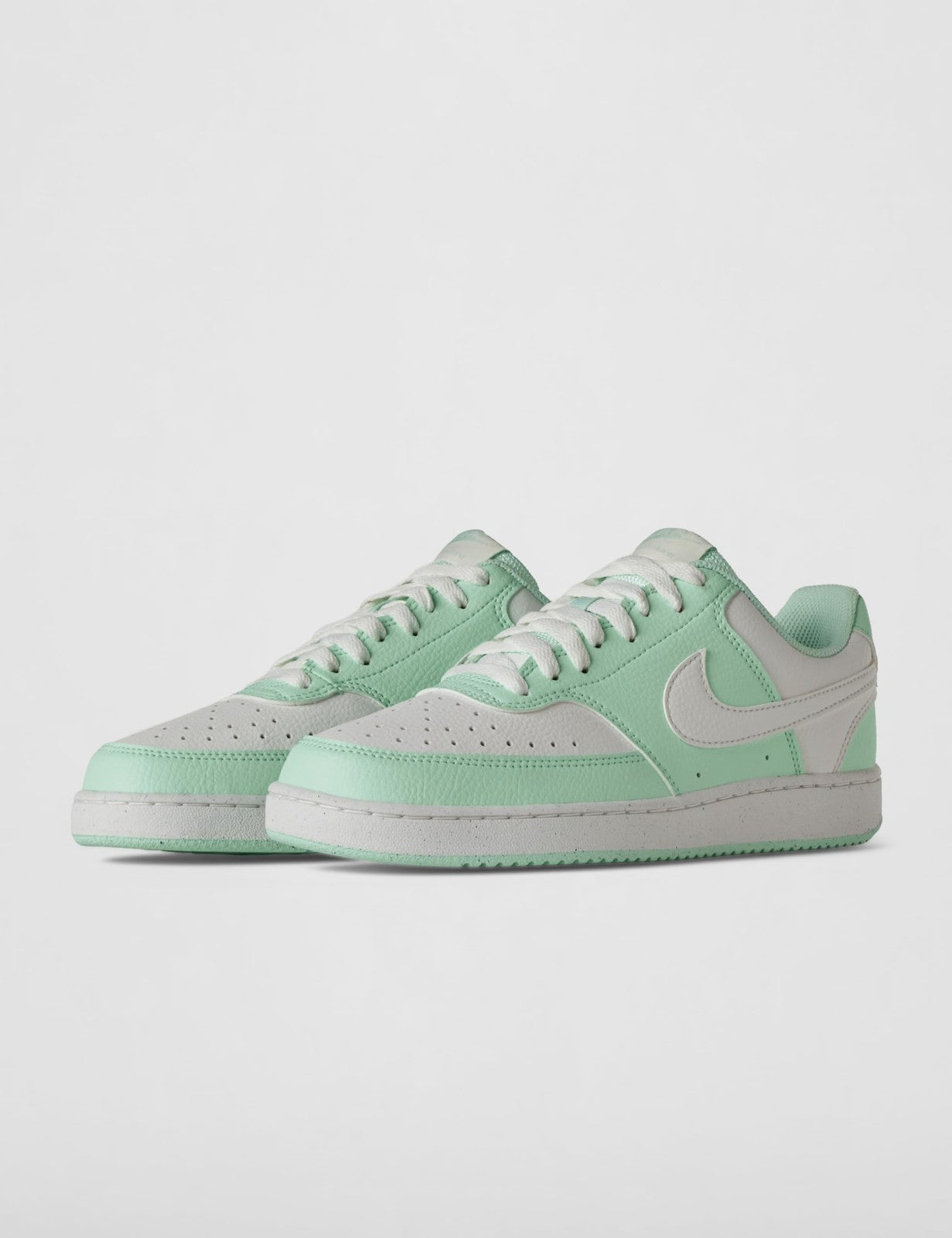 Nike Court Vision Low Womens Sneakers, 7 1/2 Medium, White