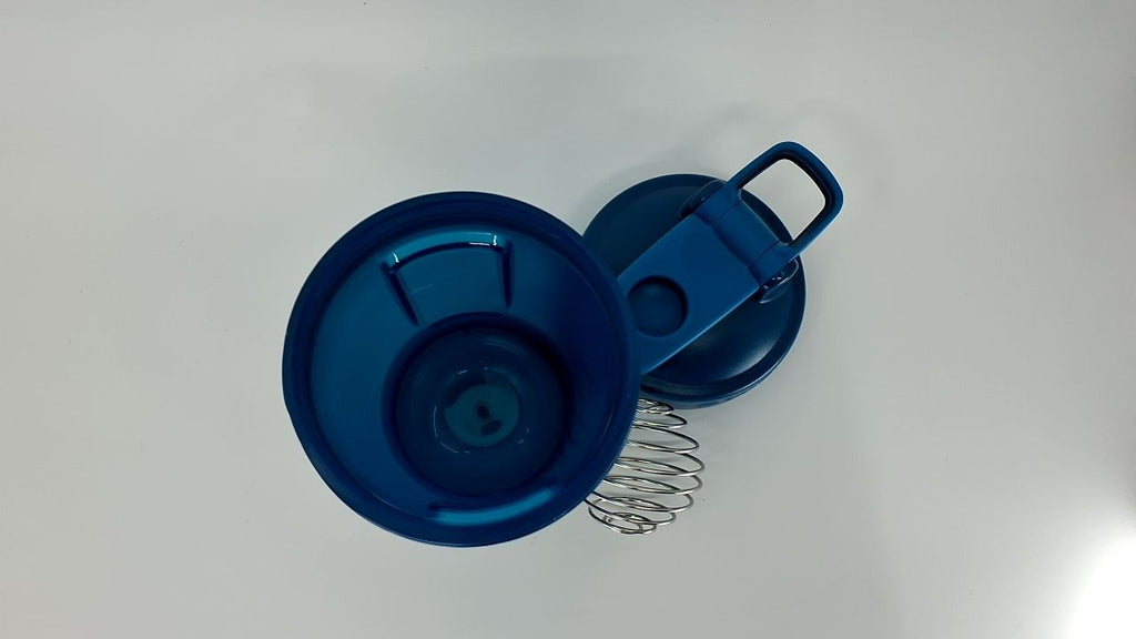 BlenderBottle Classic V2 Shaker 20-Oz Ocean Blue for Smoothies & Protein