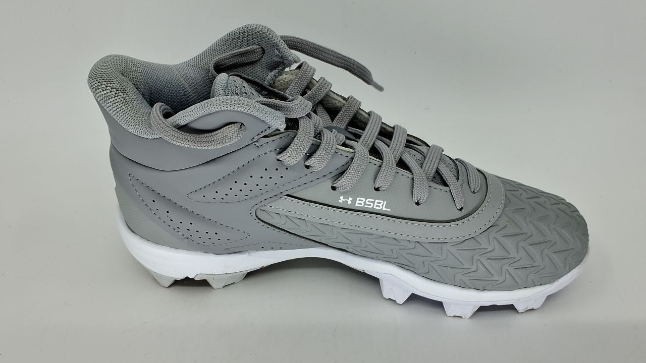Under Armour Boys' Baseball Cleats, Leadoff Mid RM JR 3.0, Gray, Size 4
