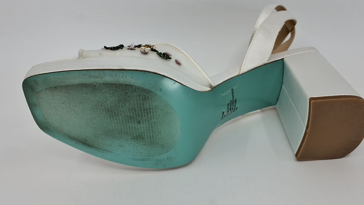 Betsey Johnson Women's SB-Kirra, Ivory, 9.5