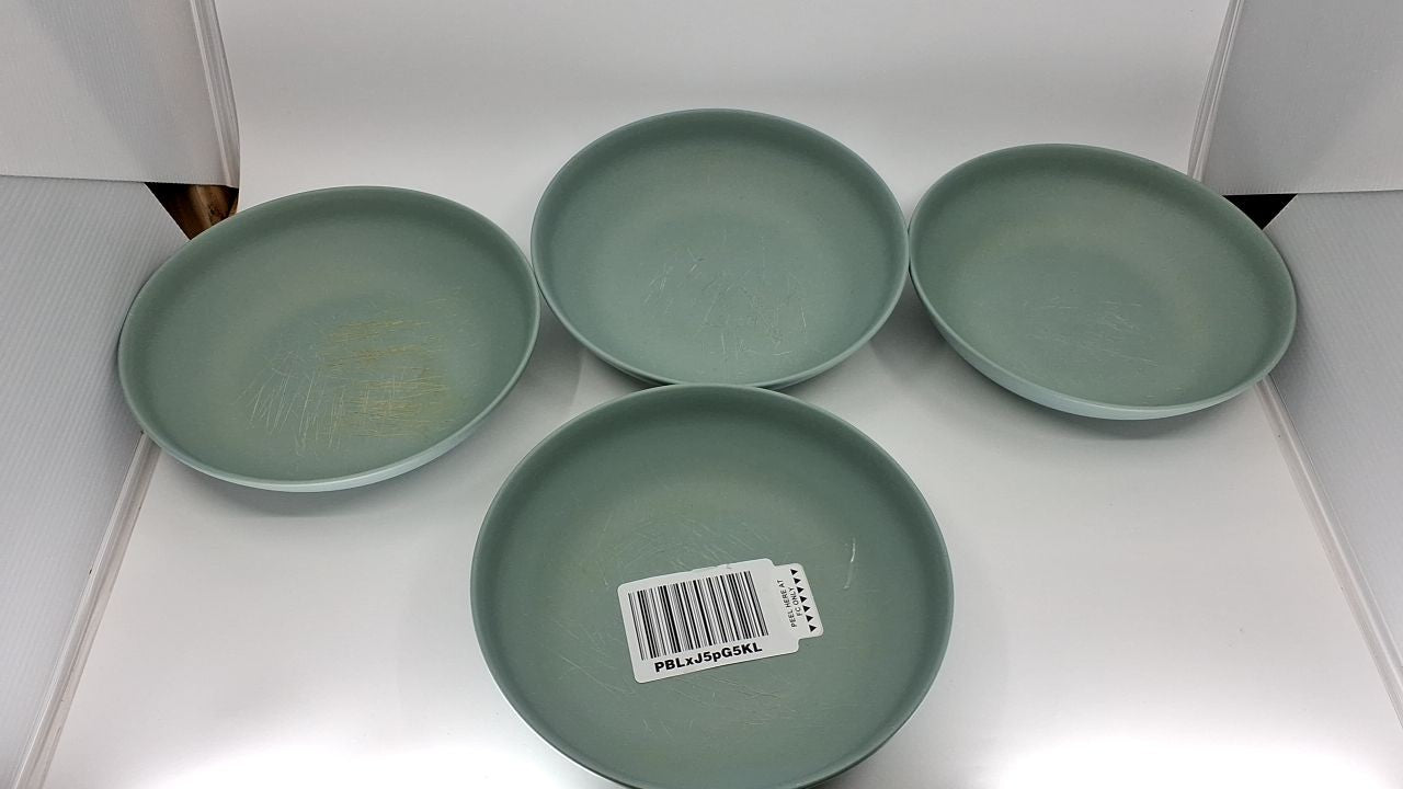 Outdoor Set of 4 Lightweight Pasta Bowls, 8.25in, Eco-Friendly, Green