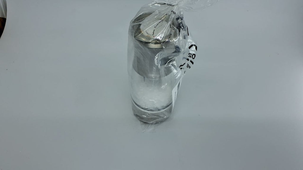 NEW OXO Good Grips Contoured Mess-Free Salt Grinder, Gray, One size