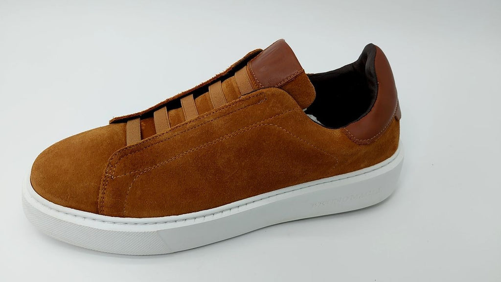 Bruno Magli Mens Lisbon Sneakers Luxuriously Soft Suede, Rubber Sole ,10