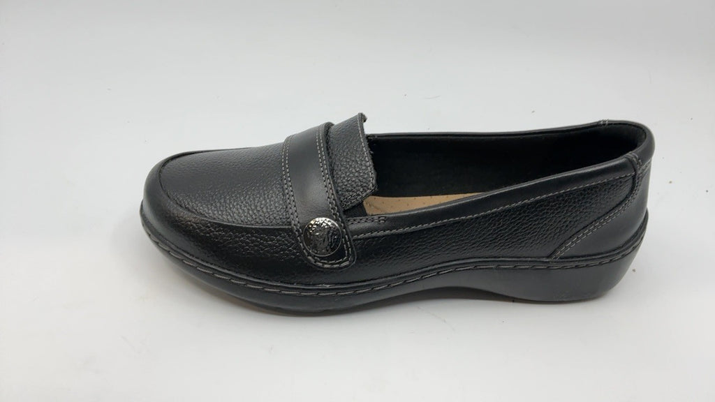 Clarks womens Cora Daisy Loafer, Black Tumbled Leather, 7.5 US