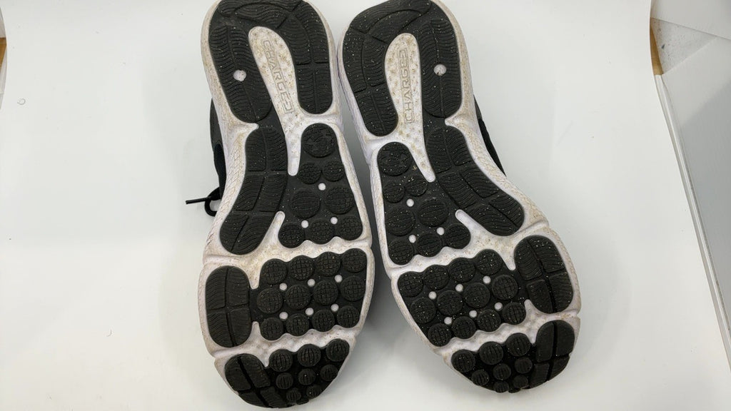 Under Armour Men's Charged Assert 10, (001) Black/Black/White, 9, US