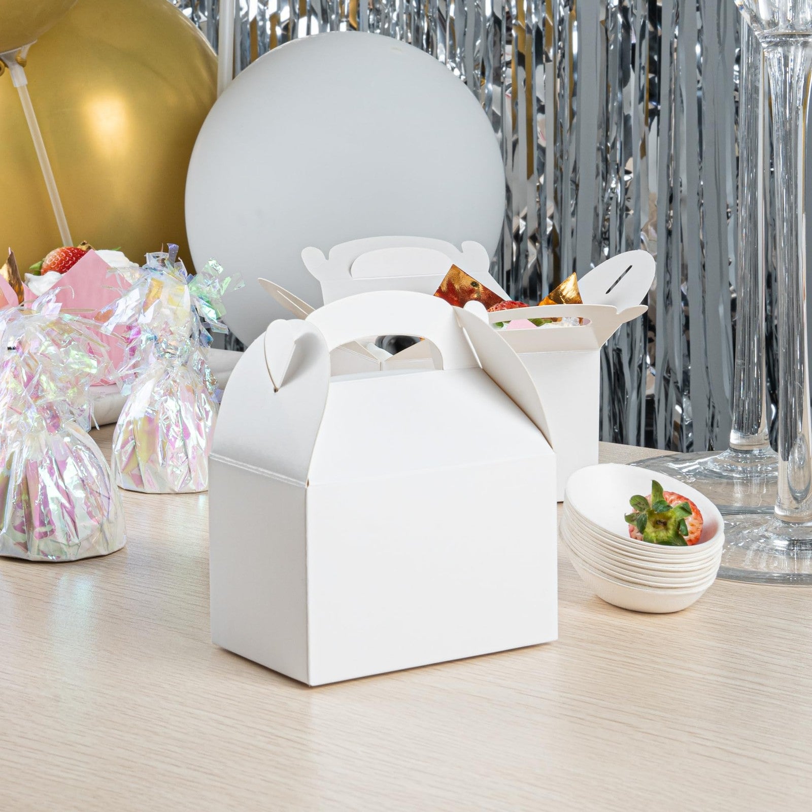 Greaseproof White Gable Boxes 4x2.5x2.5in - 25 Count Party Favors