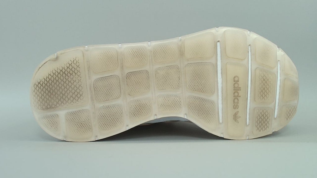 adidas Women's Kaptir Flow Sneaker, 6.5M