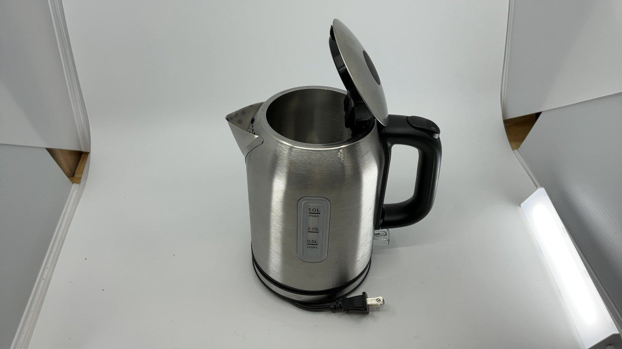 1.1Qt Electric Kettle, Stainless Steel, Auto Shut-Off, 1500W, Black & Silver