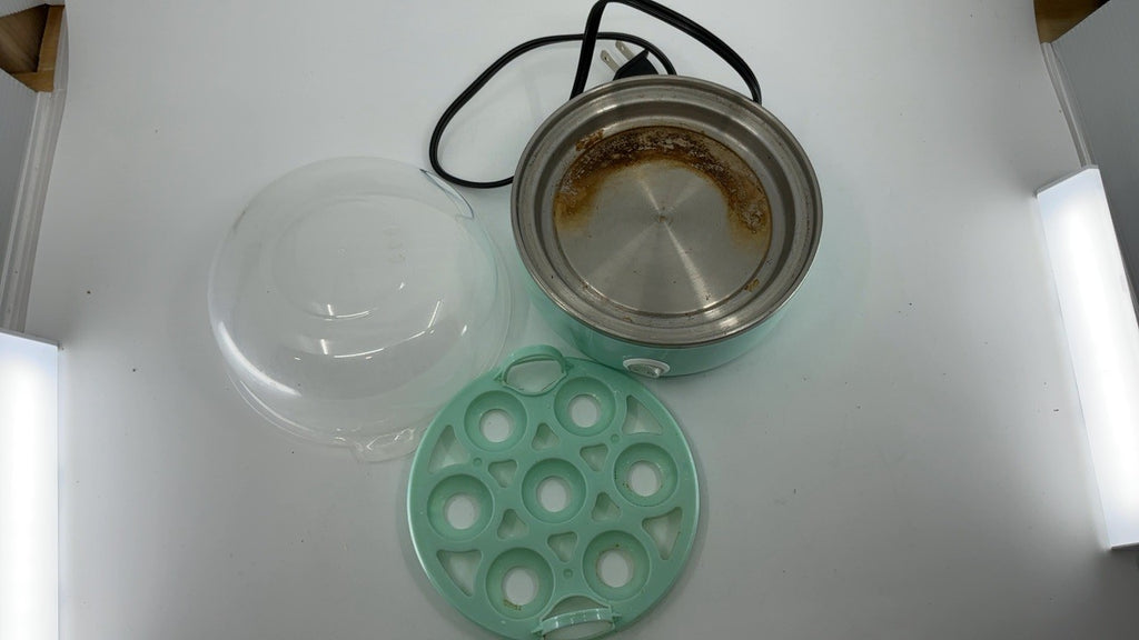 Elite Gourmet 7-Egg Electric Egg Cooker Retro Mint w/ Auto Shut-Off