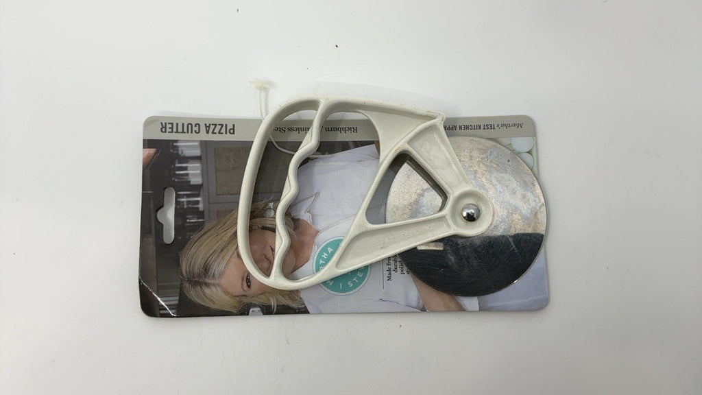 Martha Stewart Richburn 4" Professional Stainless Steel Pizza Cutter