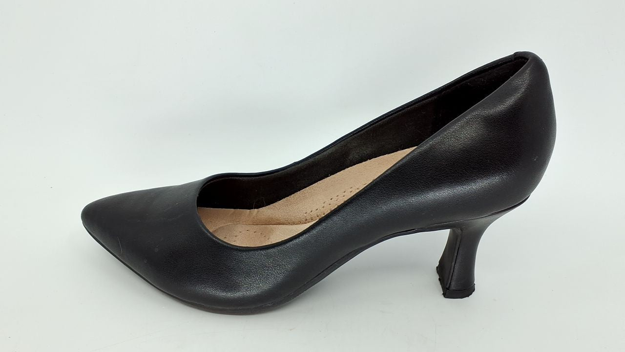 Clarks Women's Kataleyna Gem Pump, Black Leather, 9