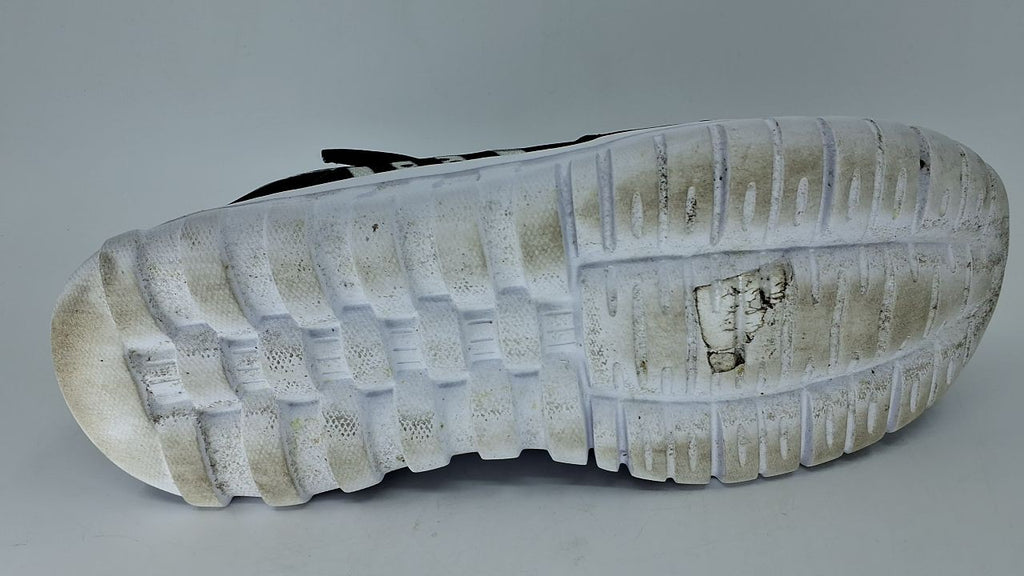 Athletic Kids Sneakers Size 5 Big Kid Breathable Black/Grey/Orange