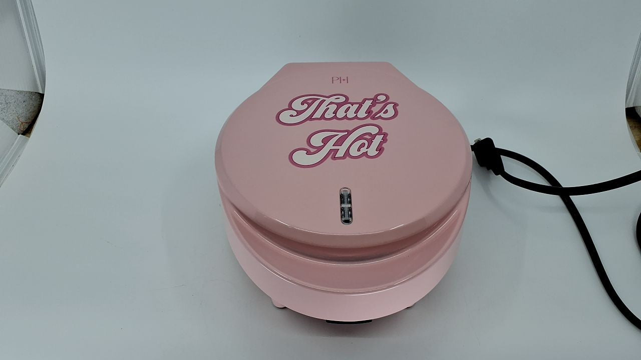 Paris Hilton Waffle Maker, 5 Mini Hearts, Easy Clean Nonstick, Pink