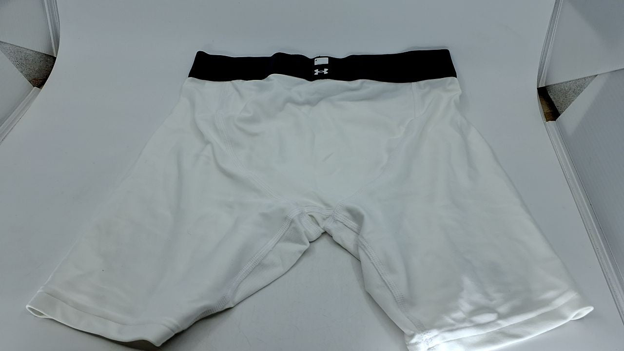 Under Armour Boys HeatGear Armour Shorts , White (100)/Black , Large