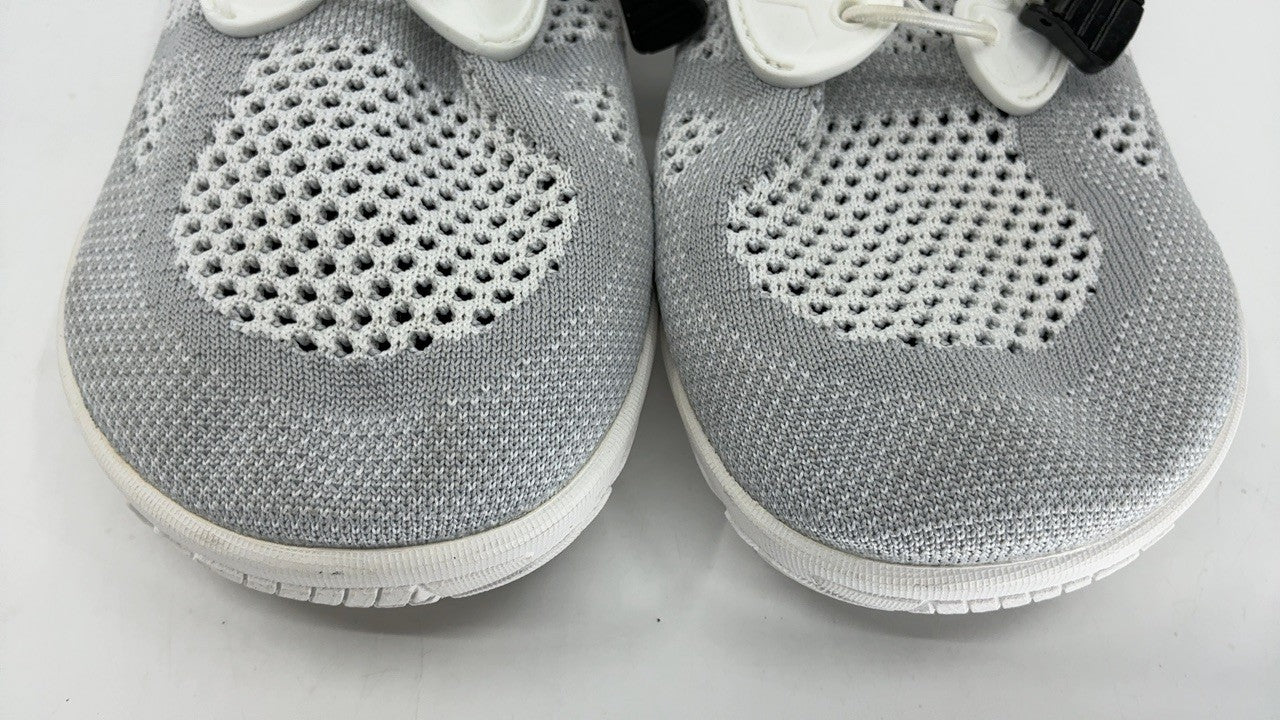 Men's Aqua Water White Shoes 9.5 White Hiking Swim Shoes for Beach & Pool