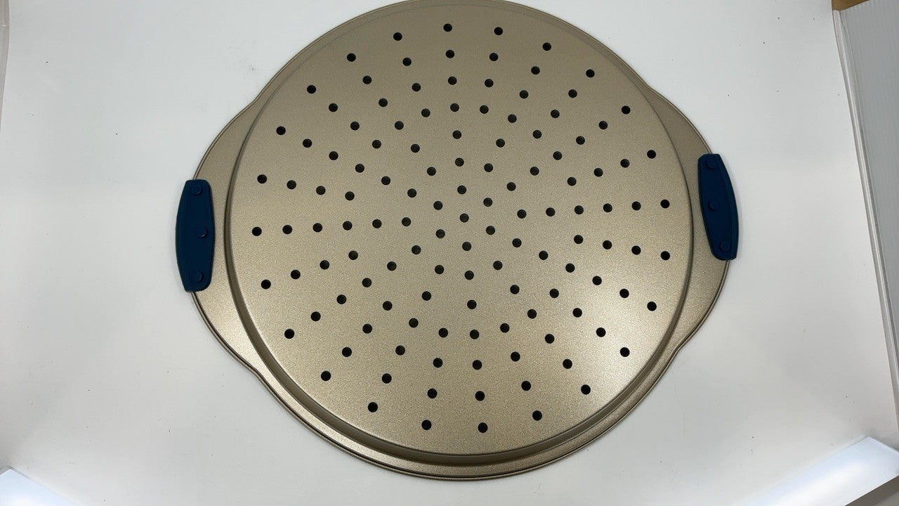 NutriChef 13-Inch Non-Stick Pizza Tray w/ Silicone Handle - Gold