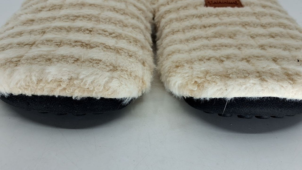 Tanamo Slip-On House Slippers, Striped, Cozy for Indoor Use, size 8-9M/9/10W