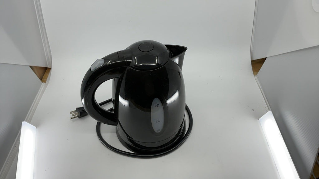 OVENTE 1.7L Electric Kettle, Fast Boil, BPA Free, Black, Removable Filter