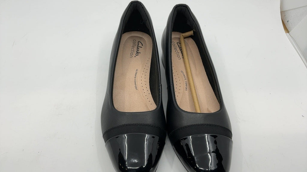 Clarks womens Juliet Monte Pump, Black Leather/Synthetic, 7 US