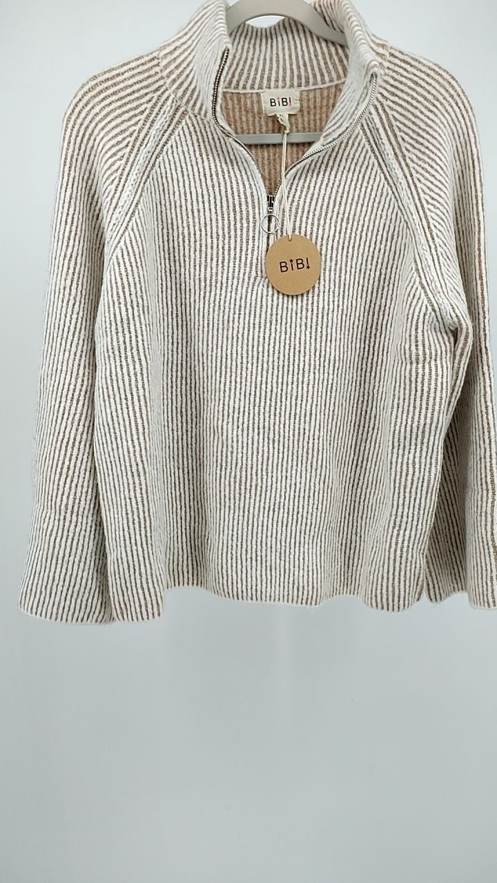 BiBi Two Tone Rib Texured Knit Collared Top with Zip Up
