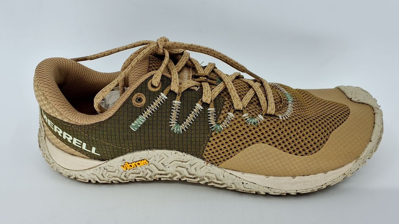 Merrell Women's Trail Glove 7 Sneaker, Tan, 8.5