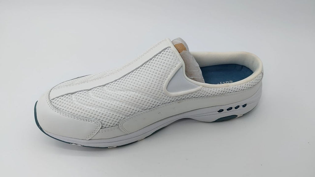 Easy Spirit womens Traveltime Mule, White 130, 11 Wide US