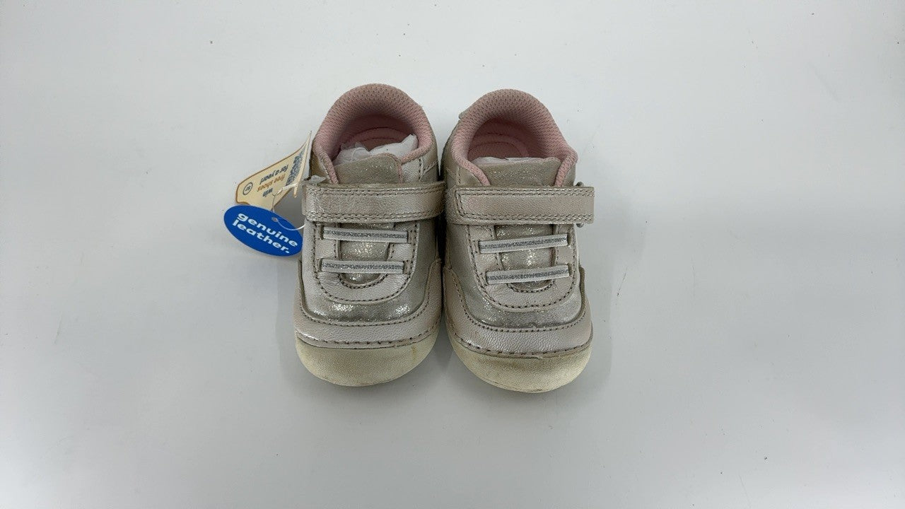 Stride Rite baby girls Soft Motion Jazzy Sneaker, Champagne, 5 Toddler US