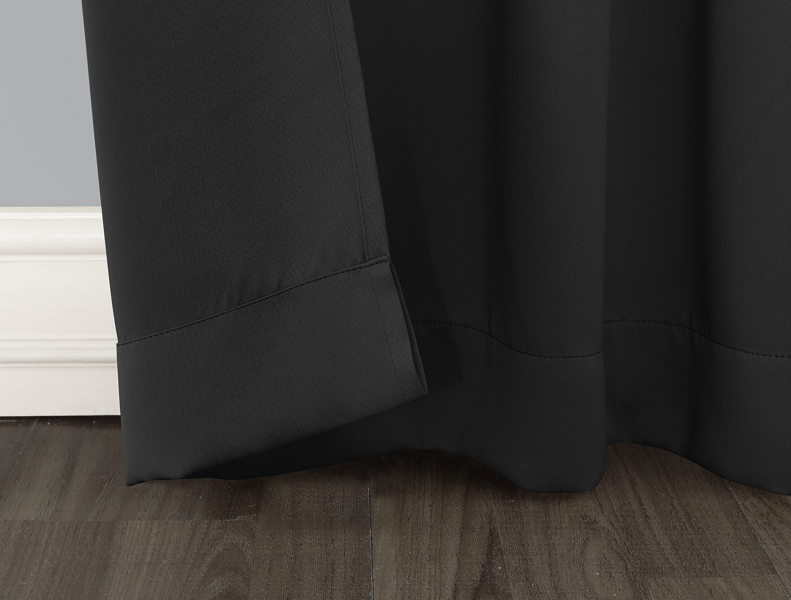 Sun Zero Easton Blackout Curtain Panel 40x63 in Black Polyester
