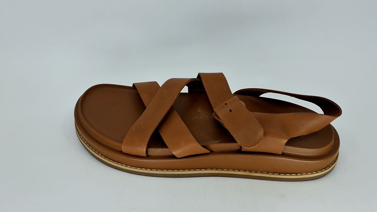 Chaco Women's Townes Sandal, Cashew, 9