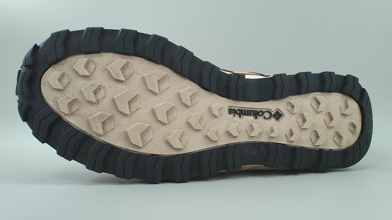 Columbia Mens Trailstorm Ascend Waterproof, Black/Canyon Sun, 9.5 Wide