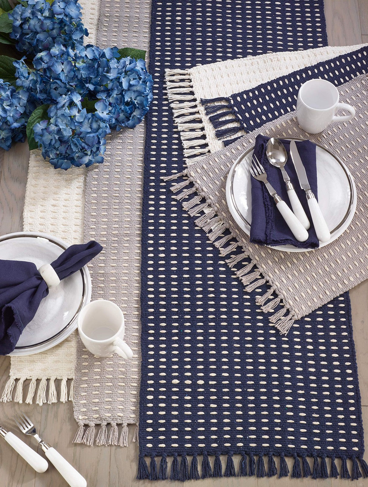 SARO LIFESTYLE Dashed Woven Table Runner, 16"x54", Natural