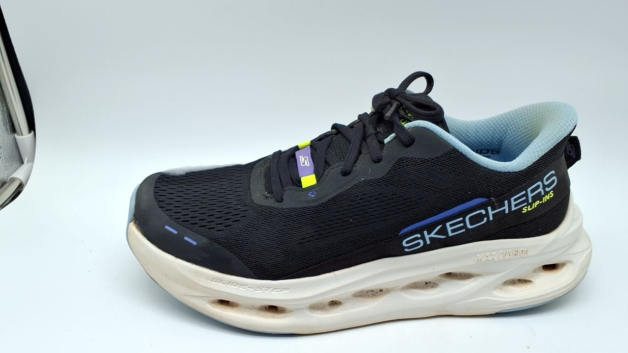 Skechers Women's Max Cushioning Slip-Ins Sneaker Black/Blue Size 9.5