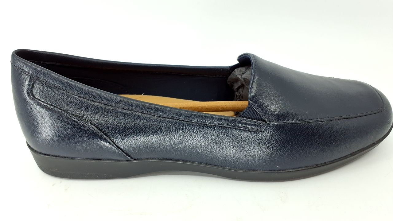 Easy Spirit Women's Devitt Loafer, Navy, 9 Wide