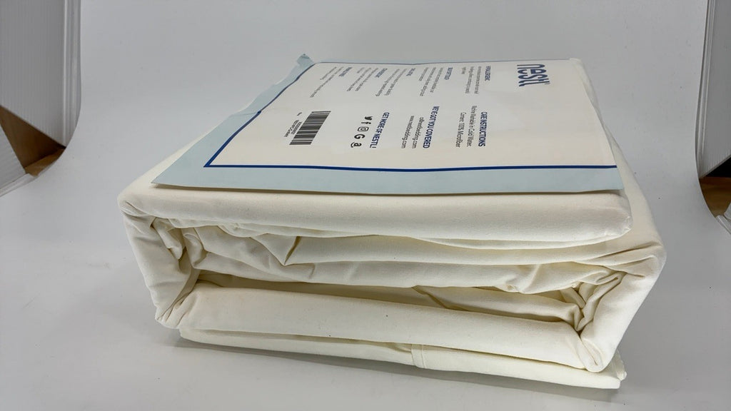 Queen Size Sheet Set 4pc Extra Deep Pocket Microfiber Off White