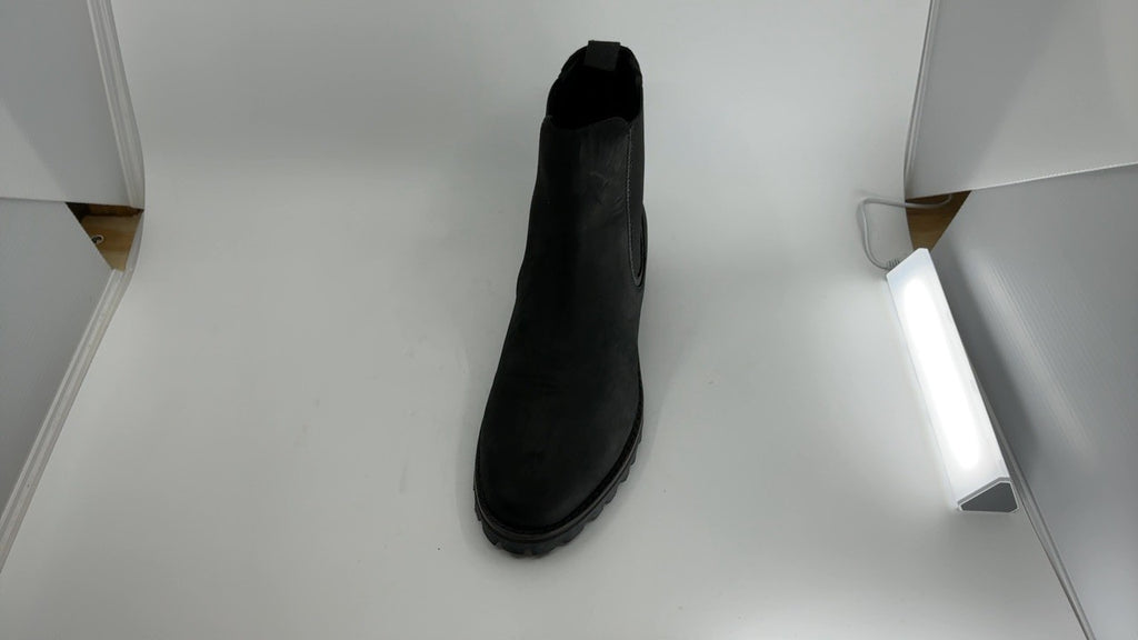 Legend Rugged Chelsea Boots, Black Matte, Women's Size 9