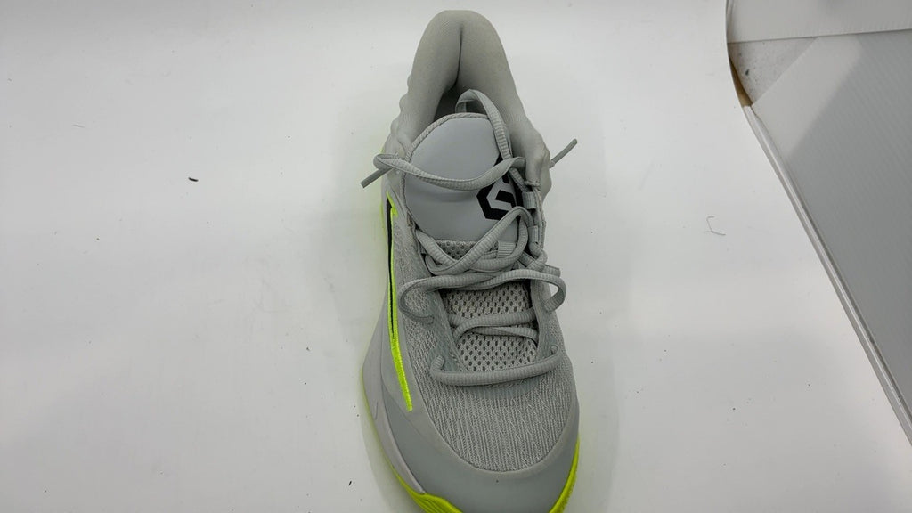 Nike Men's Giannis Immortality 4 Basketball Shoes, Light Silver/Black-Volt, 5.5
