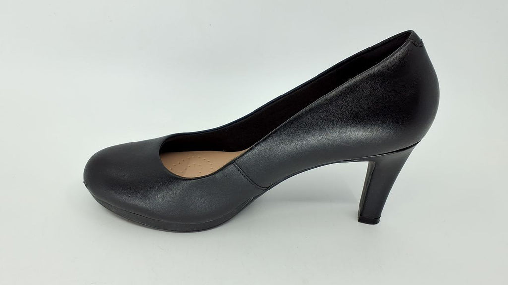 Clarks Women's Adriel Viola Dress Pump, Black Leather, 7.5 Wide