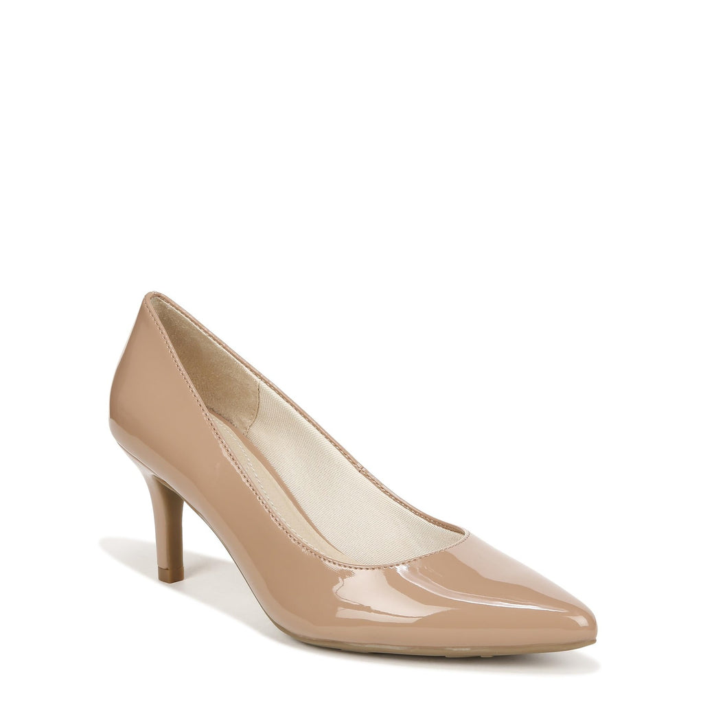 LifeStride Womens Sevyn Pump Desert Nude Patent 7 W