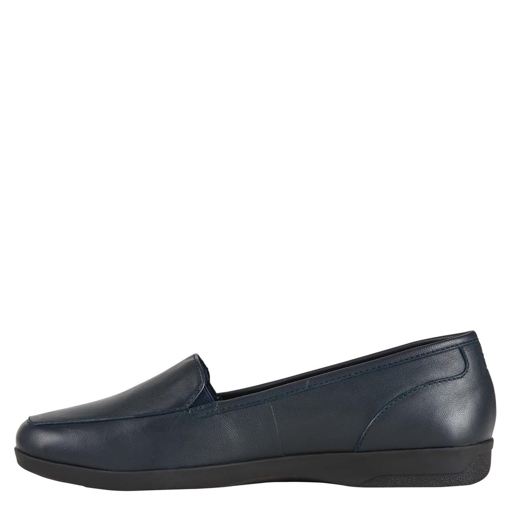 Easy Spirit Women's Devitt Loafer, Navy, 9 Wide