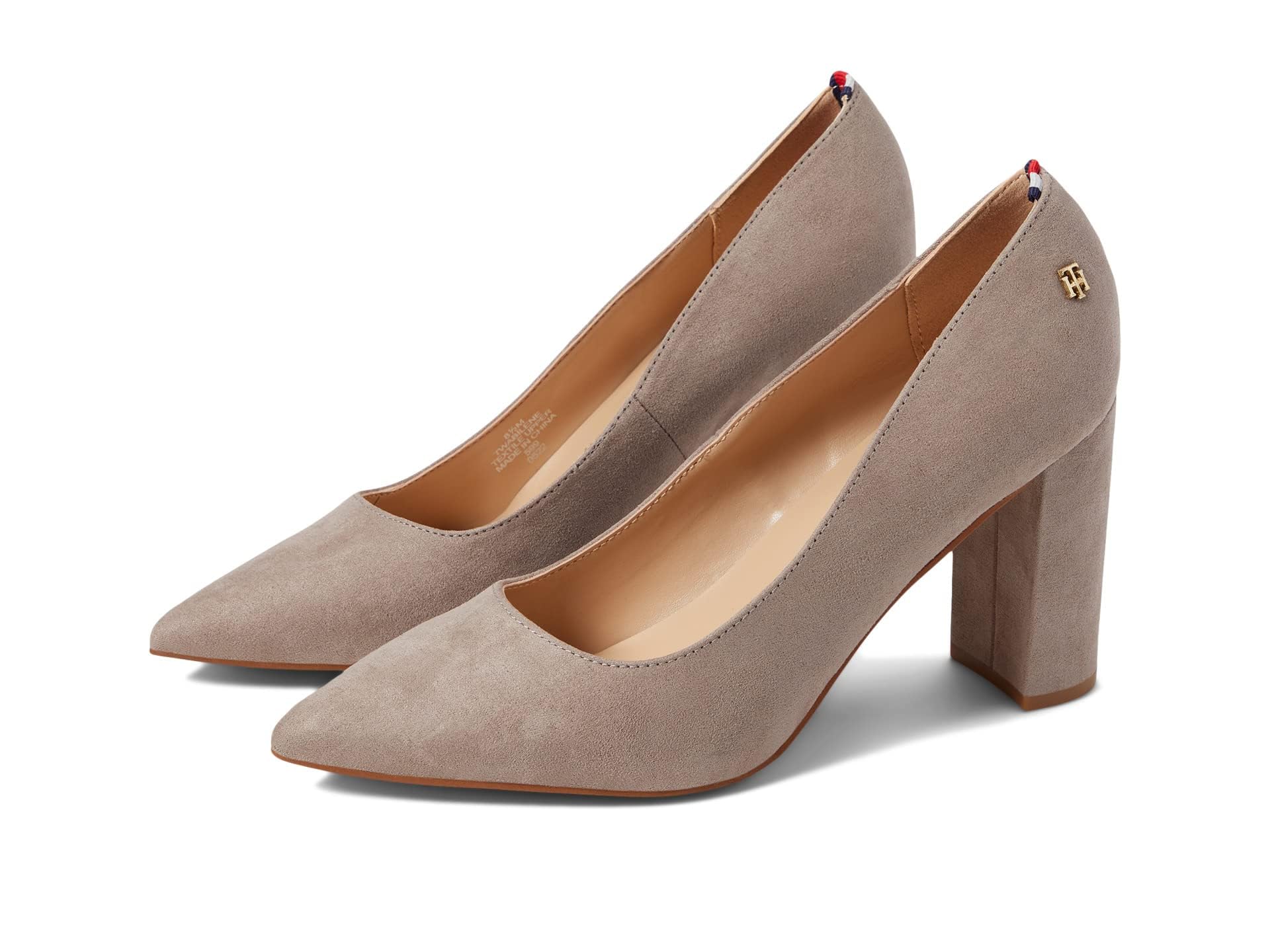 Tommy Hilfiger Abilene Taupe 6.5 M - Image 1